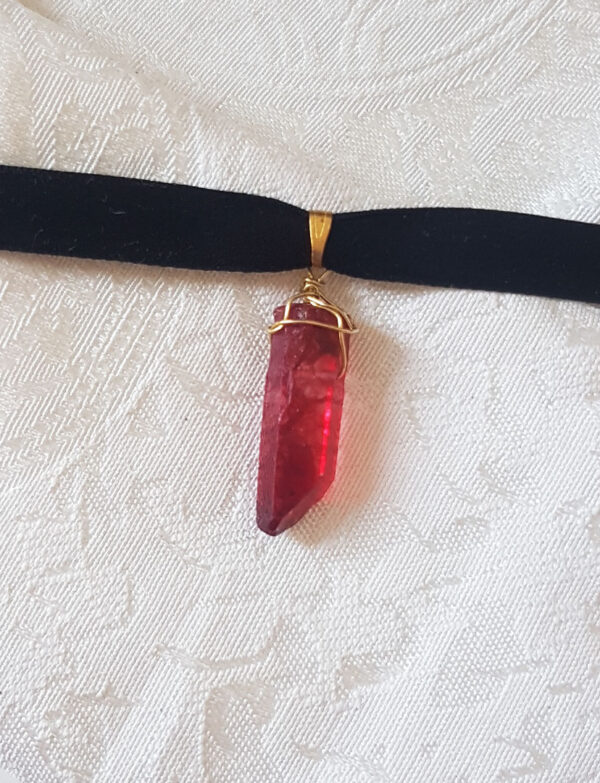 red-crystal-thick-choker