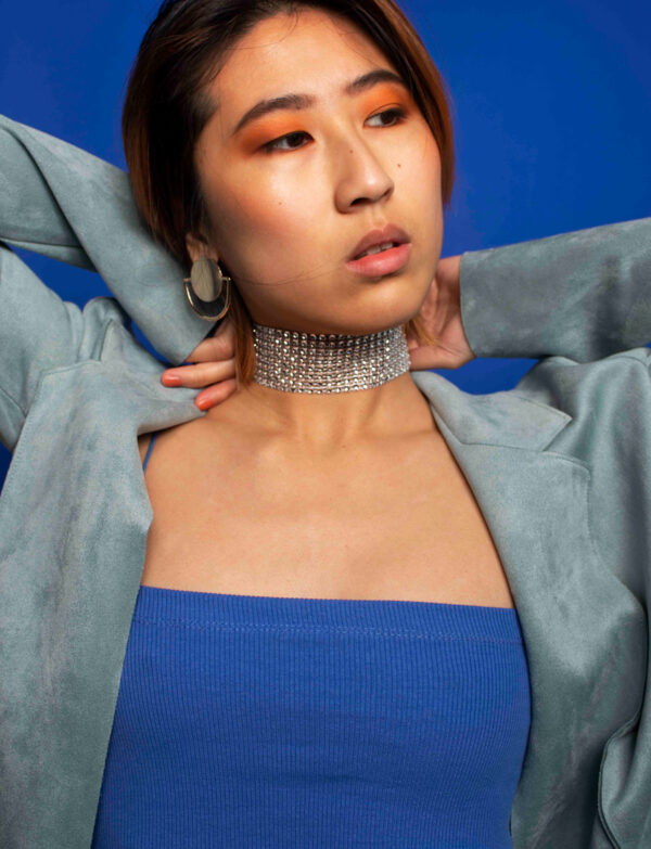 Big full bad diamond choker